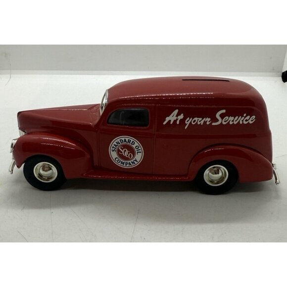 Vtg Amoco Standard Oil 1940 Ford Panel Van Red Bank Diecast #FX5558 with Key Box - Picture 5 of 8